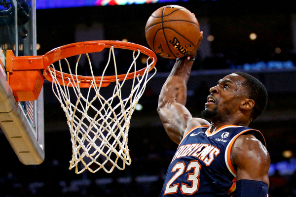 NBA球星精彩瞬间特写照片